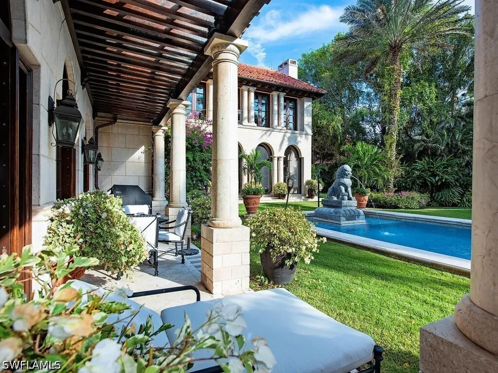 3200 Green Dolphin Lane Naples FL 34102