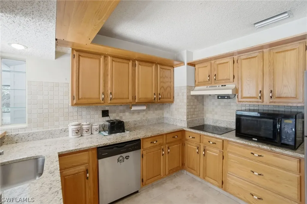 3670 27th Avenue SW Naples FL 34117