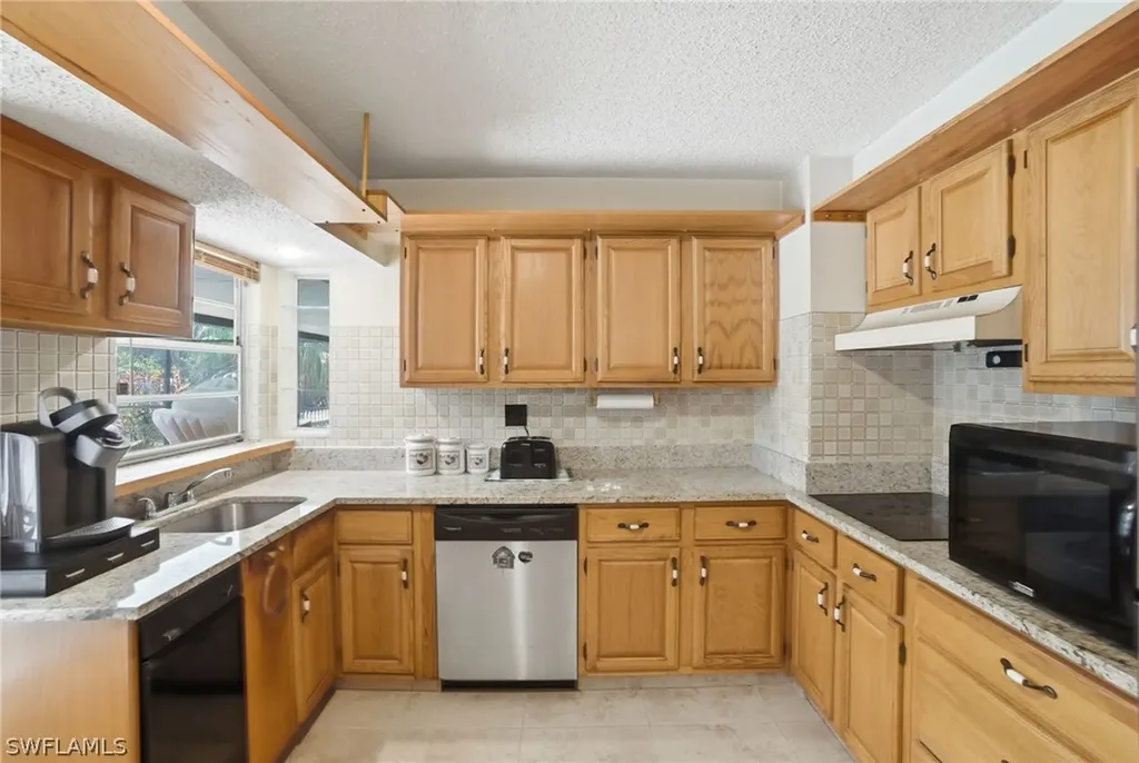 3670 27th Avenue SW Naples FL 34117