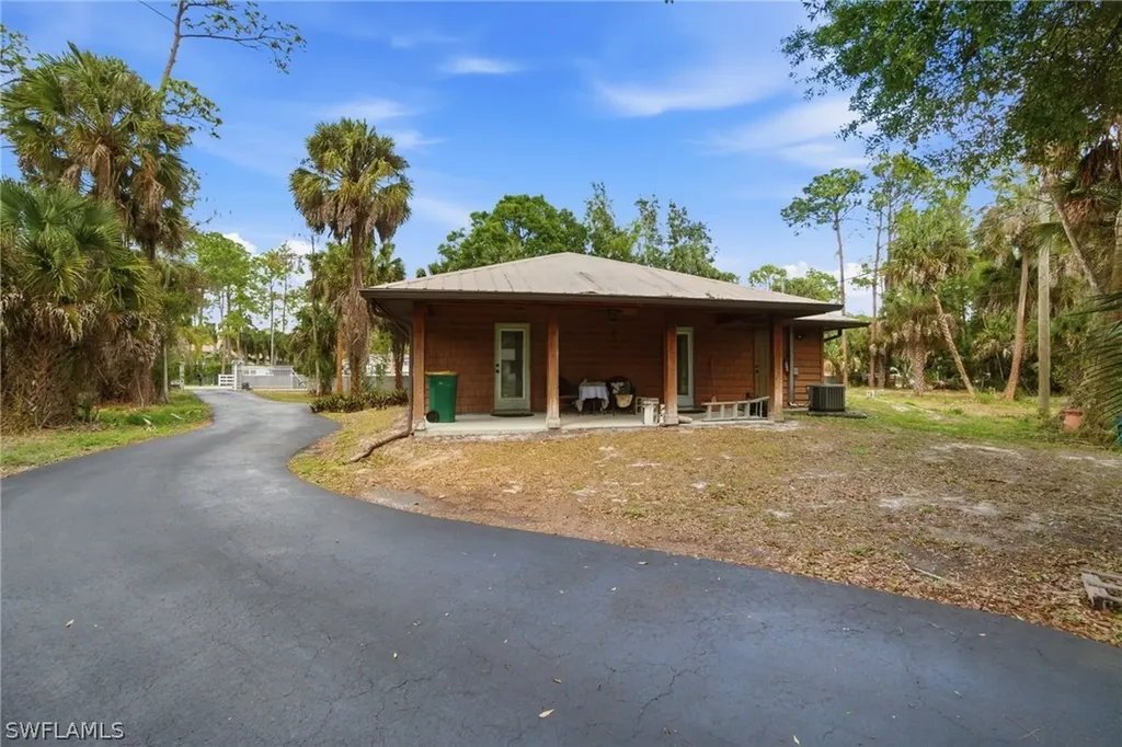 3670 27th Avenue SW Naples FL 34117