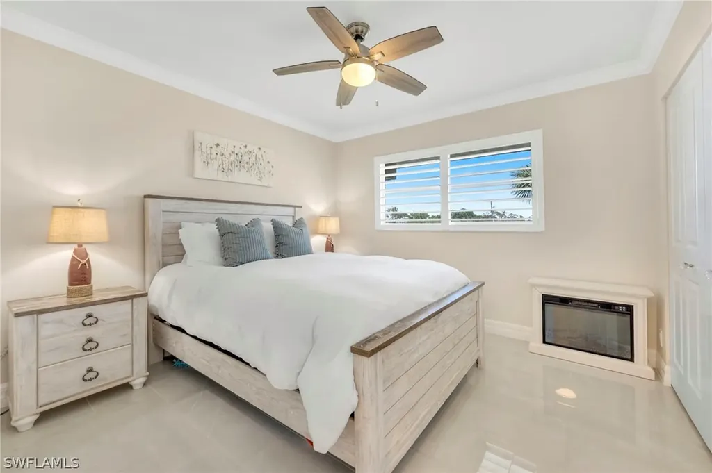9 High Point Circle N Naples FL 34103