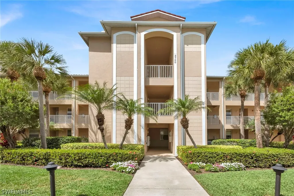 2750 Cypress Trace Circle Naples FL 34119