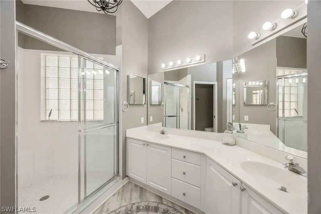 89 Silver Oaks Circle Naples FL 34119