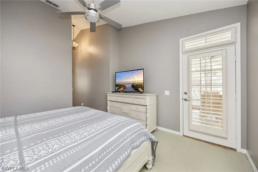 89 Silver Oaks Circle Naples FL 34119