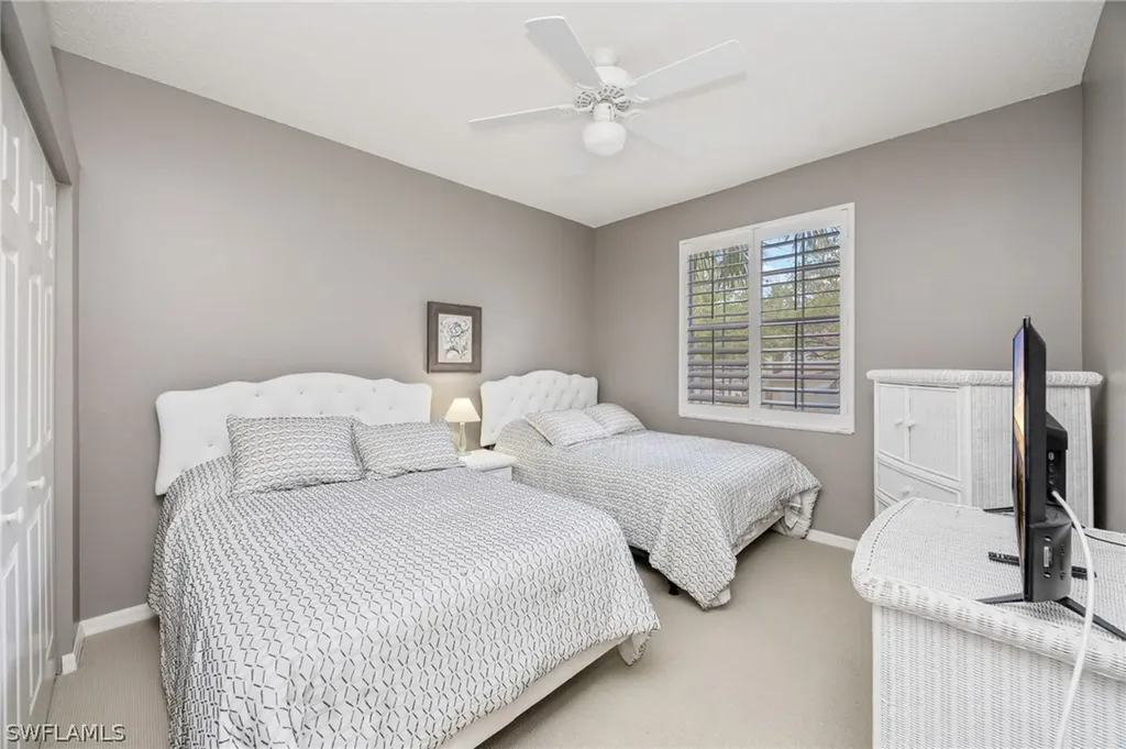 89 Silver Oaks Circle Naples FL 34119