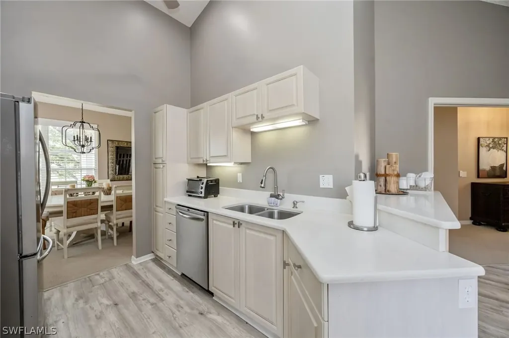 89 Silver Oaks Circle Naples FL 34119
