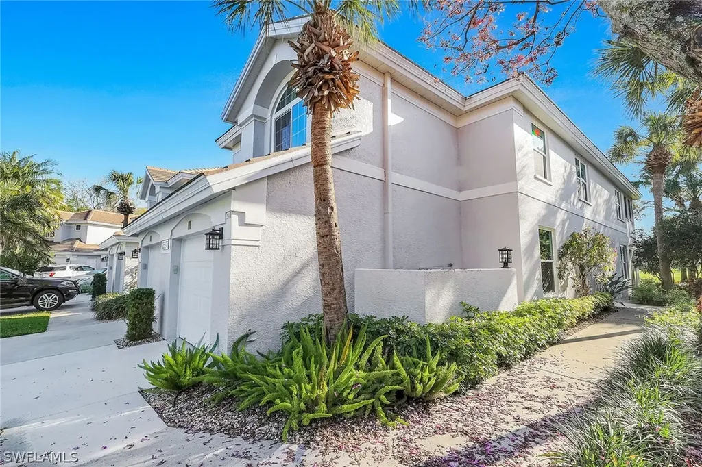 25276 Pelican Creek Circle Bonita Springs FL 34134