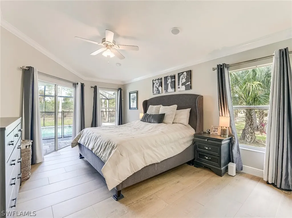 99 19th Street NW Naples FL 34120