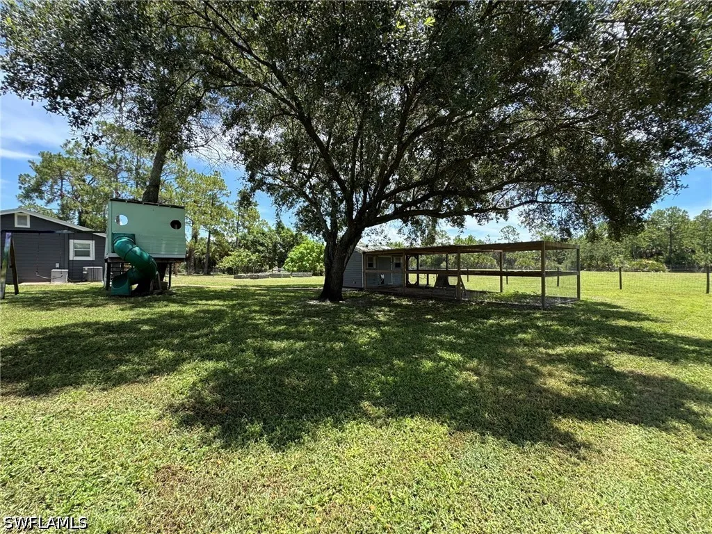 2210 20th Avenue NE Naples FL 34120