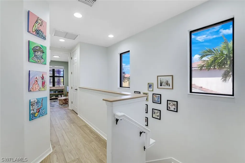 1307 Kendari Terrace Naples FL 34113