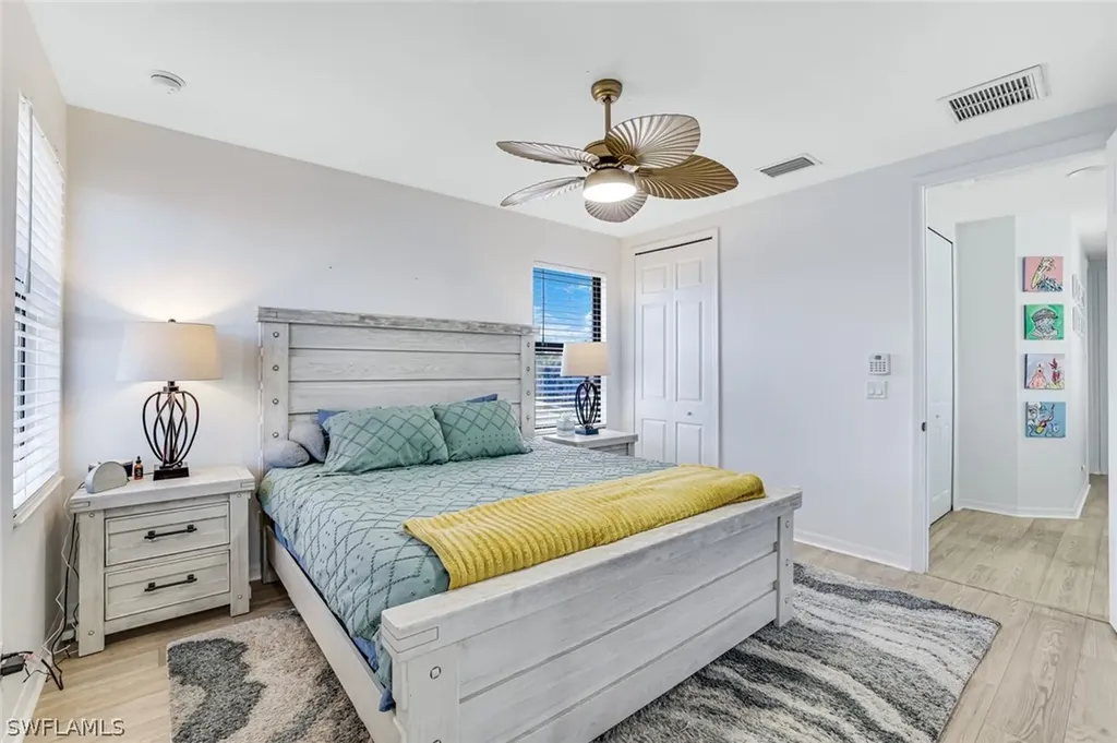 1307 Kendari Terrace Naples FL 34113