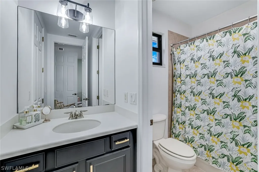1307 Kendari Terrace Naples FL 34113