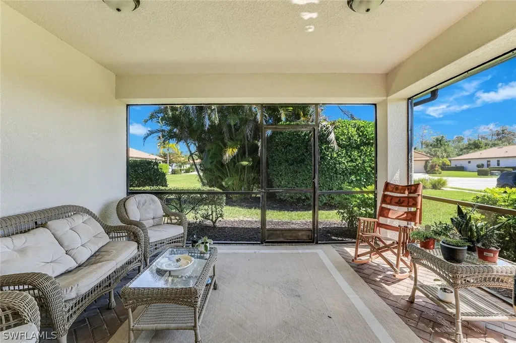 1307 Kendari Terrace Naples FL 34113