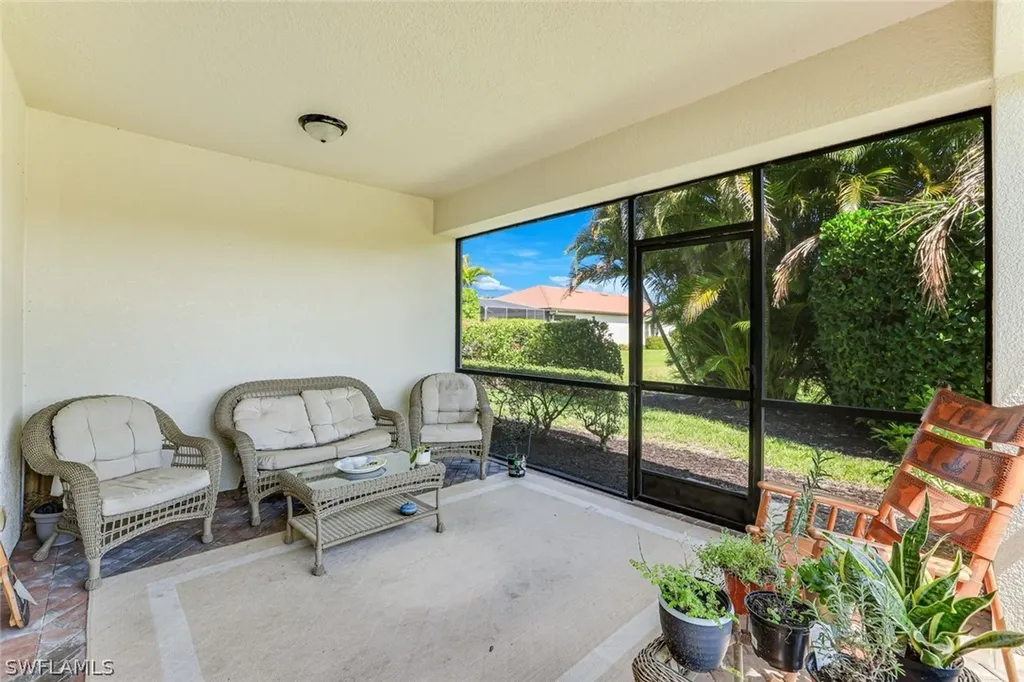 1307 Kendari Terrace Naples FL 34113