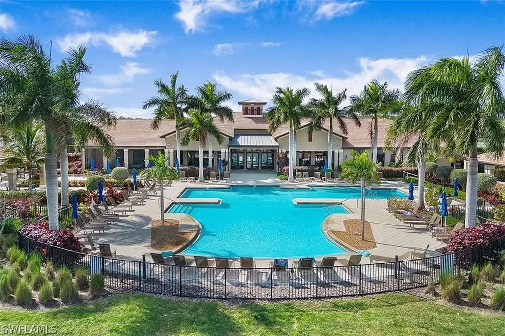 1307 Kendari Terrace Naples FL 34113