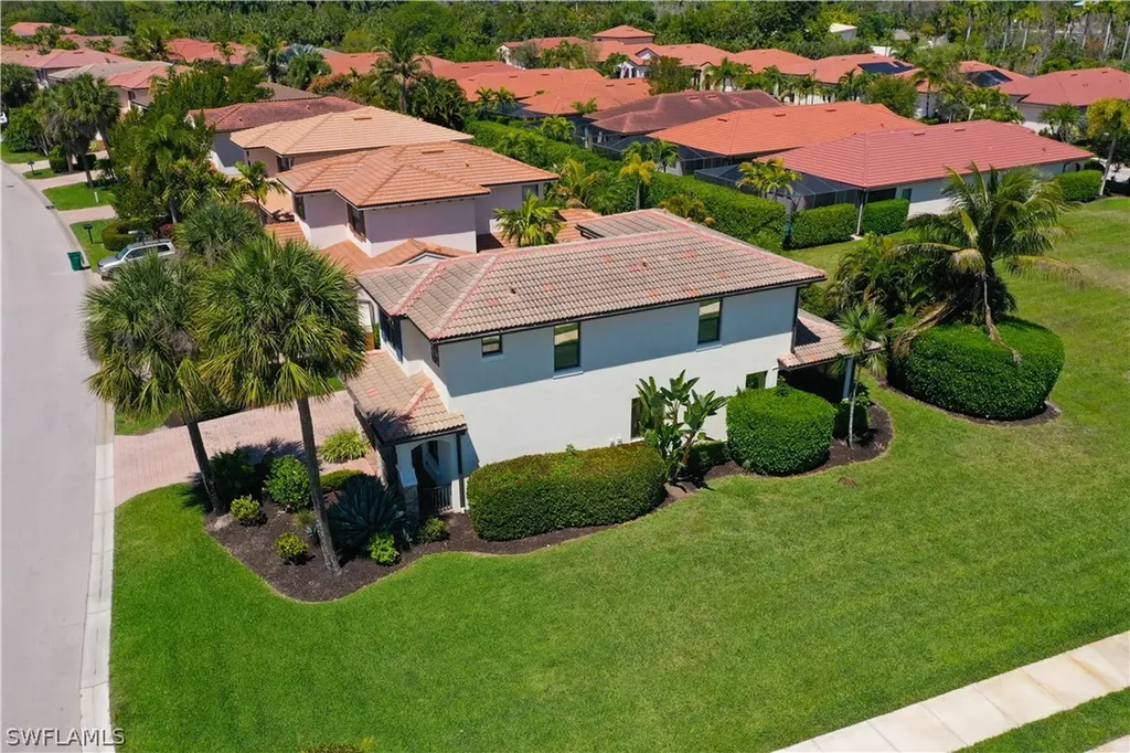 1307 Kendari Terrace Naples FL 34113