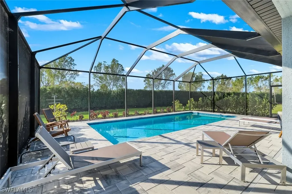1944 Yellowfin Circle Naples FL 34114