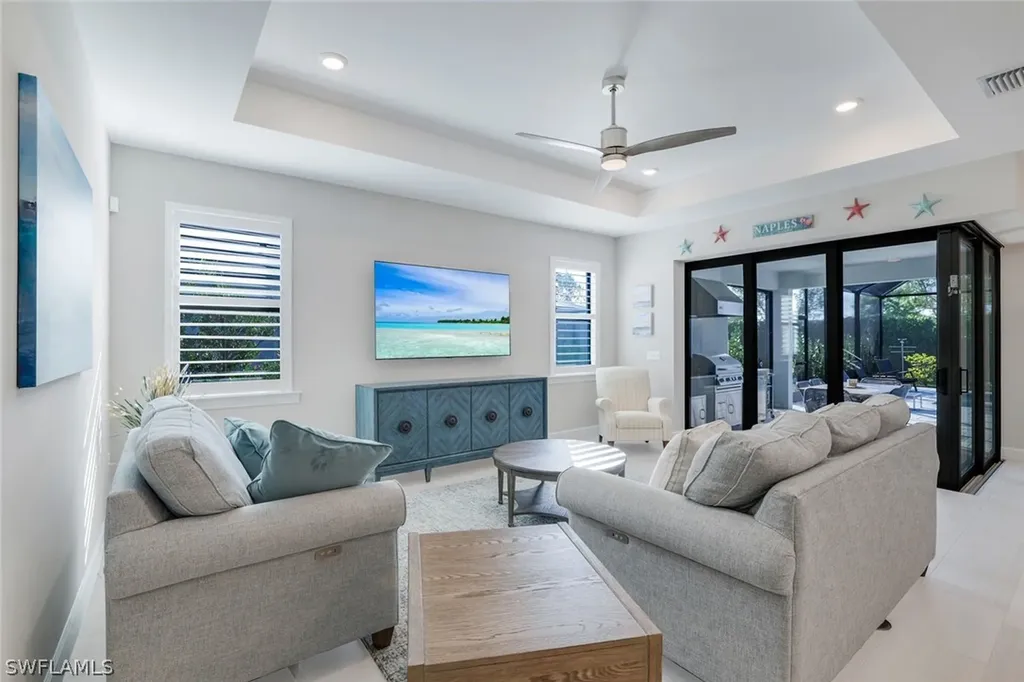 1944 Yellowfin Circle Naples FL 34114