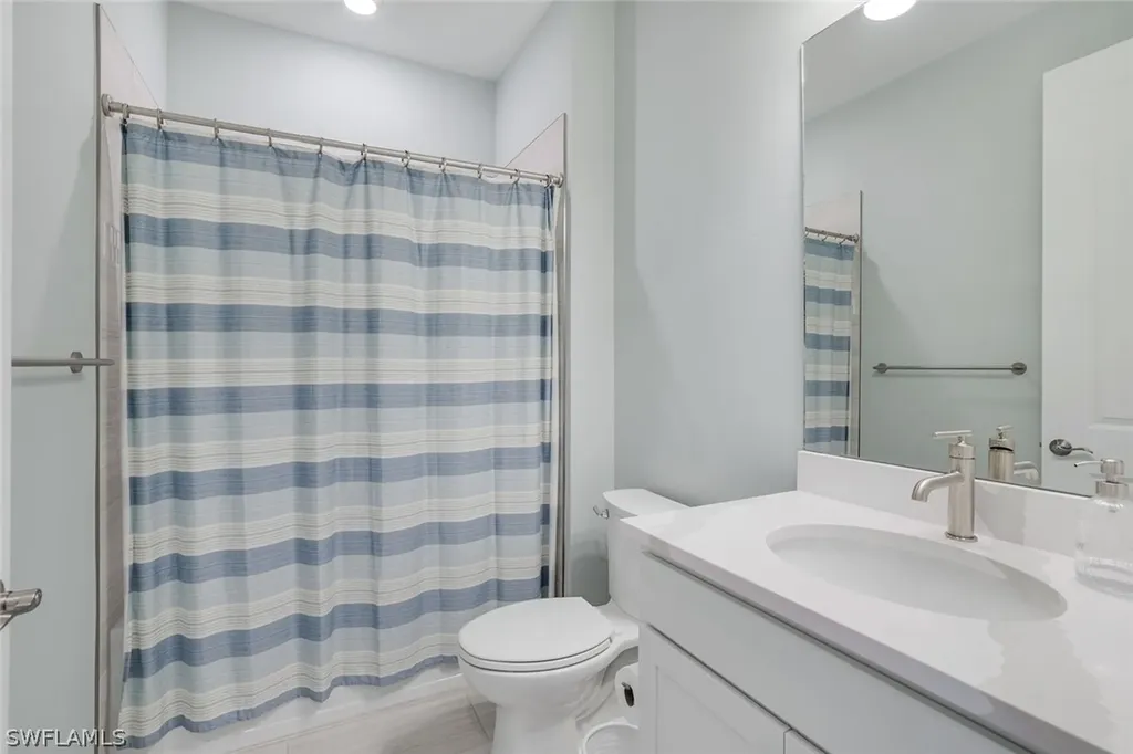 1944 Yellowfin Circle Naples FL 34114