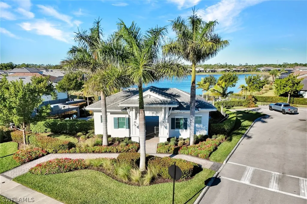 1944 Yellowfin Circle Naples FL 34114