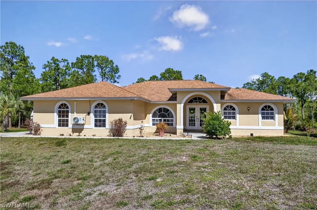 3545 72nd Avenue NE Naples FL 34120