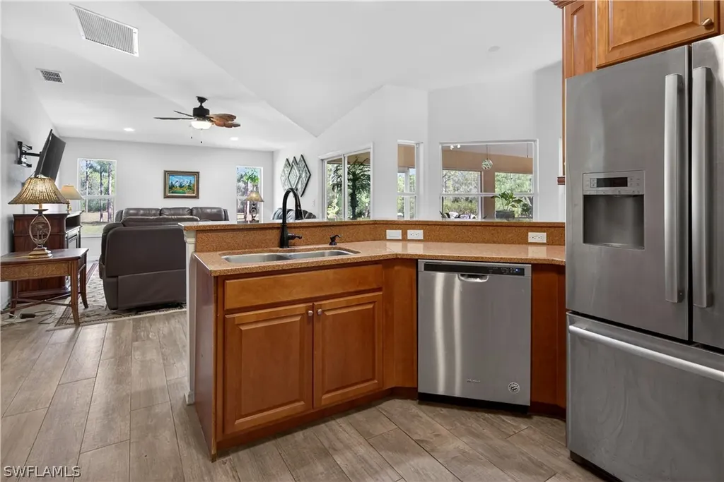 3545 72nd Avenue NE Naples FL 34120