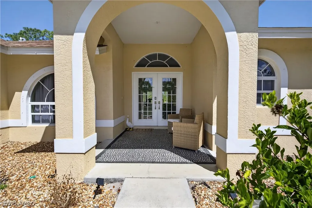 3545 72nd Avenue NE Naples FL 34120
