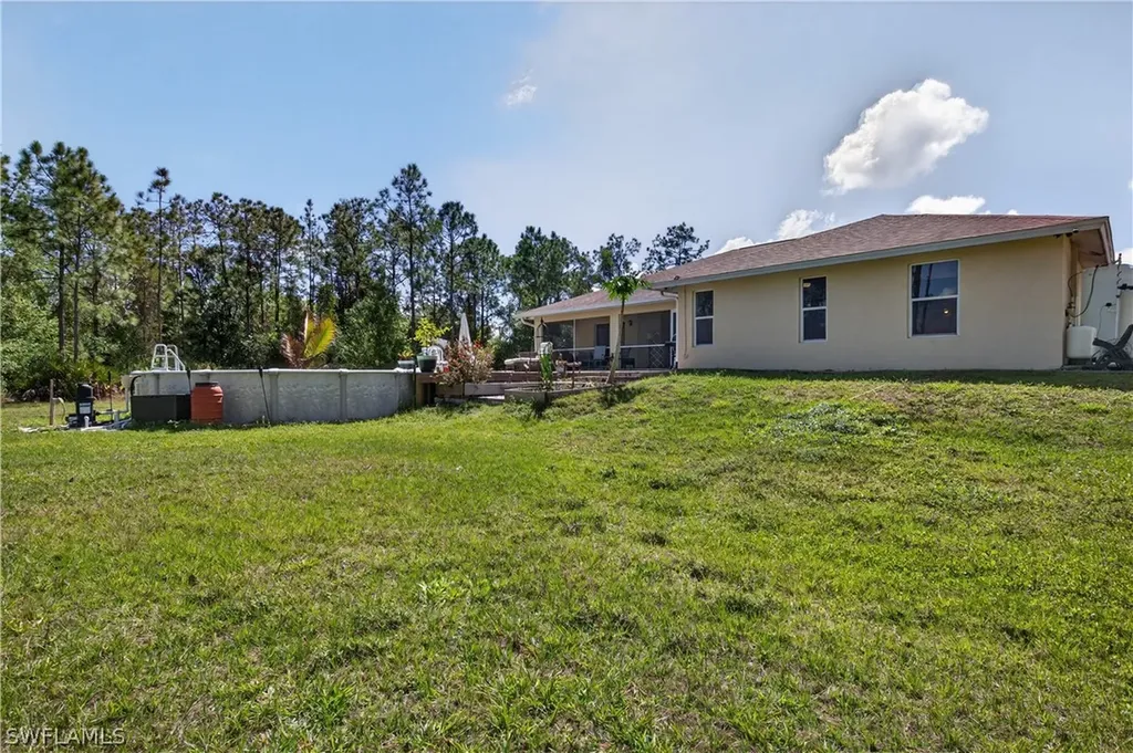 3545 72nd Avenue NE Naples FL 34120
