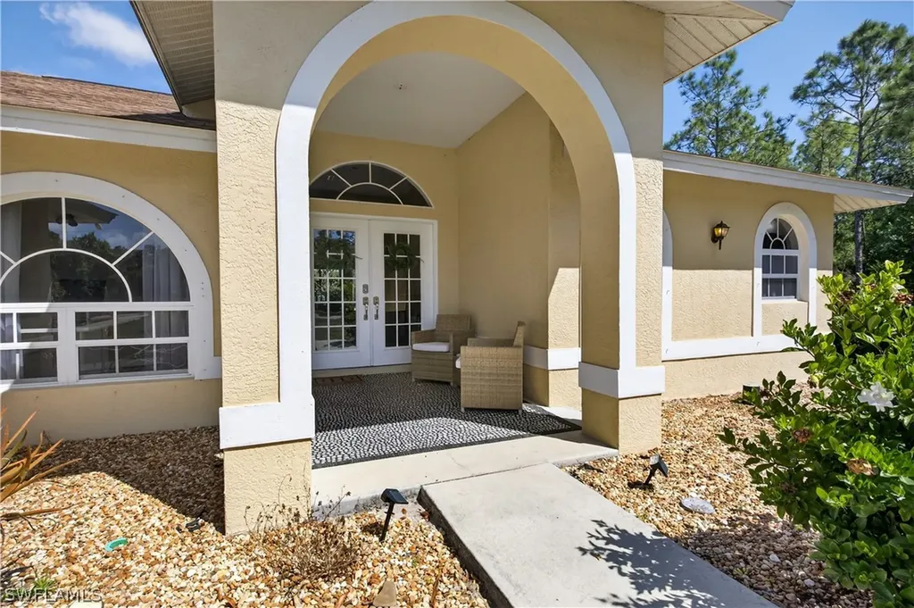 3545 72nd Avenue NE Naples FL 34120
