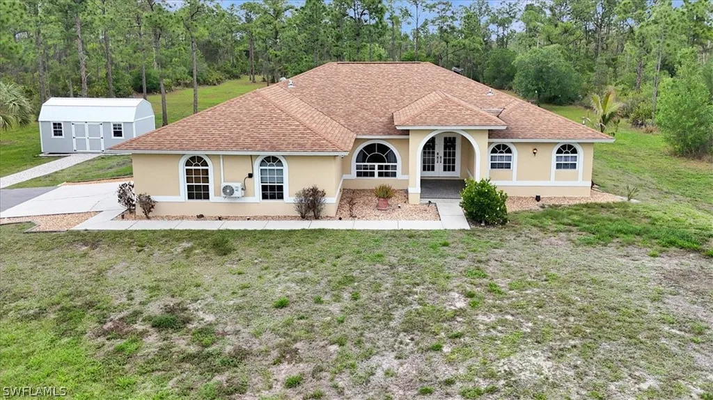 3545 72nd Avenue NE Naples FL 34120
