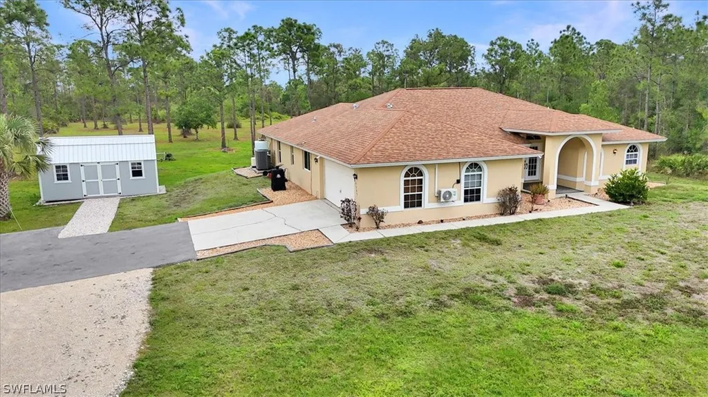 3545 72nd Avenue NE Naples FL 34120
