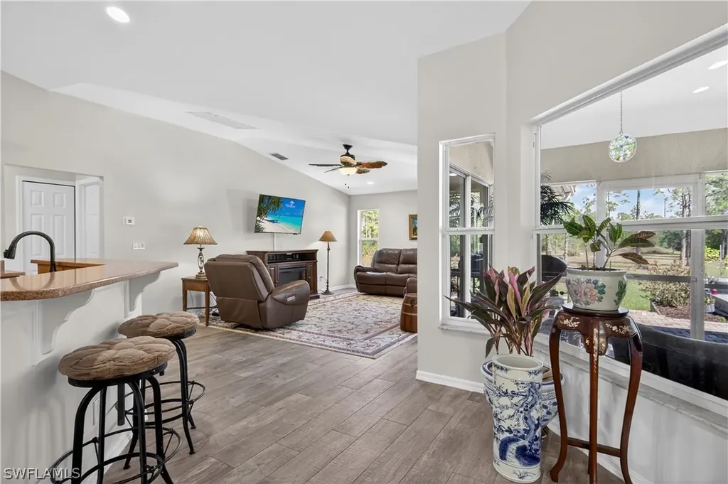 3545 72nd Avenue NE Naples FL 34120