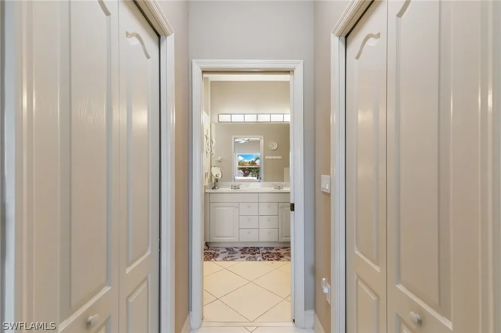 8140 Chancel Court Naples FL 34104