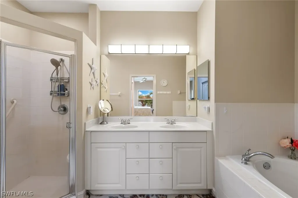 8140 Chancel Court Naples FL 34104