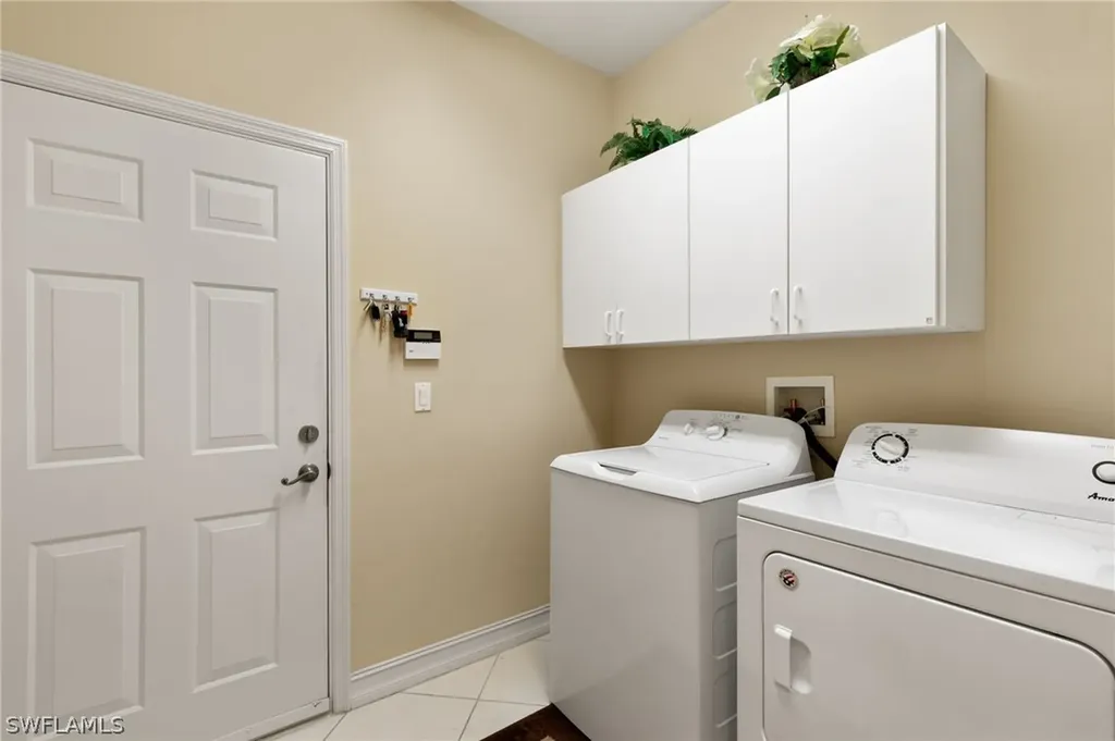 8140 Chancel Court Naples FL 34104