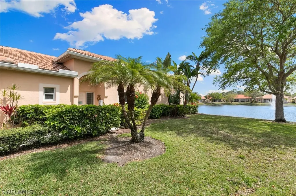 8140 Chancel Court Naples FL 34104