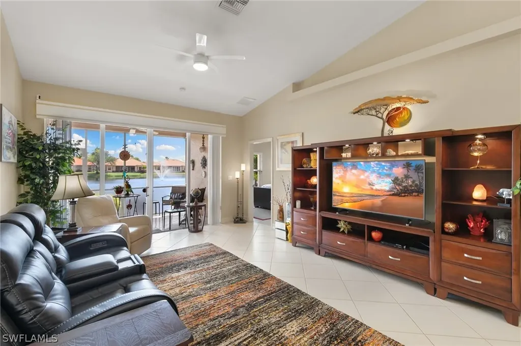 8140 Chancel Court Naples FL 34104