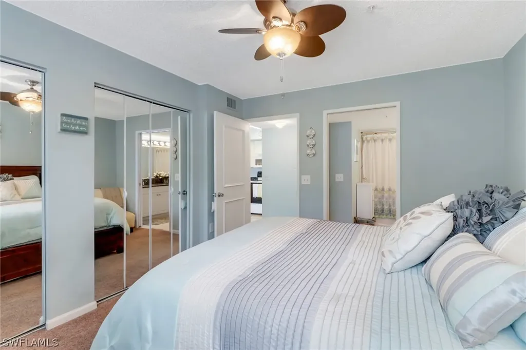 1205 Wildwood Lakes Boulevard Naples FL 34104