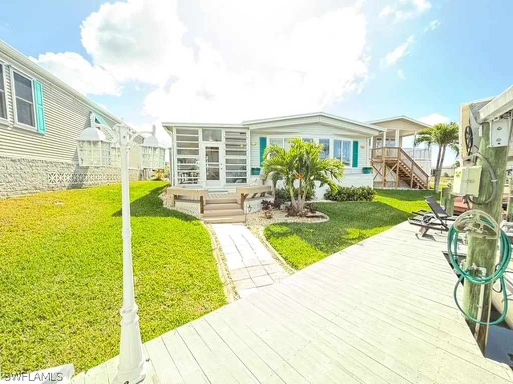 17600 Peppard Drive Fort Myers Beach FL 33931