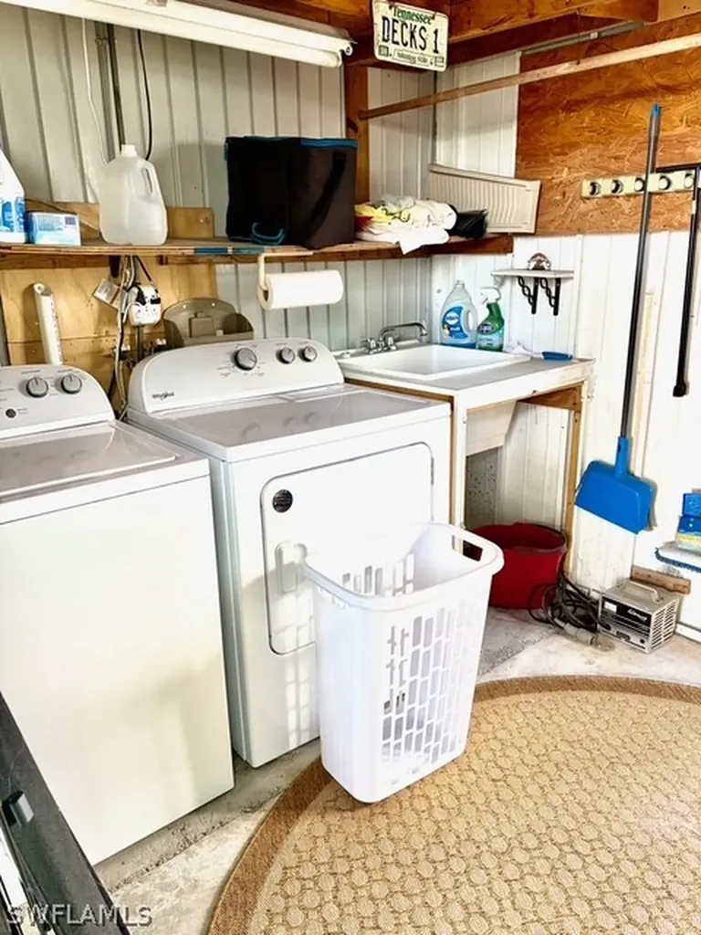 17600 Peppard Drive Fort Myers Beach FL 33931