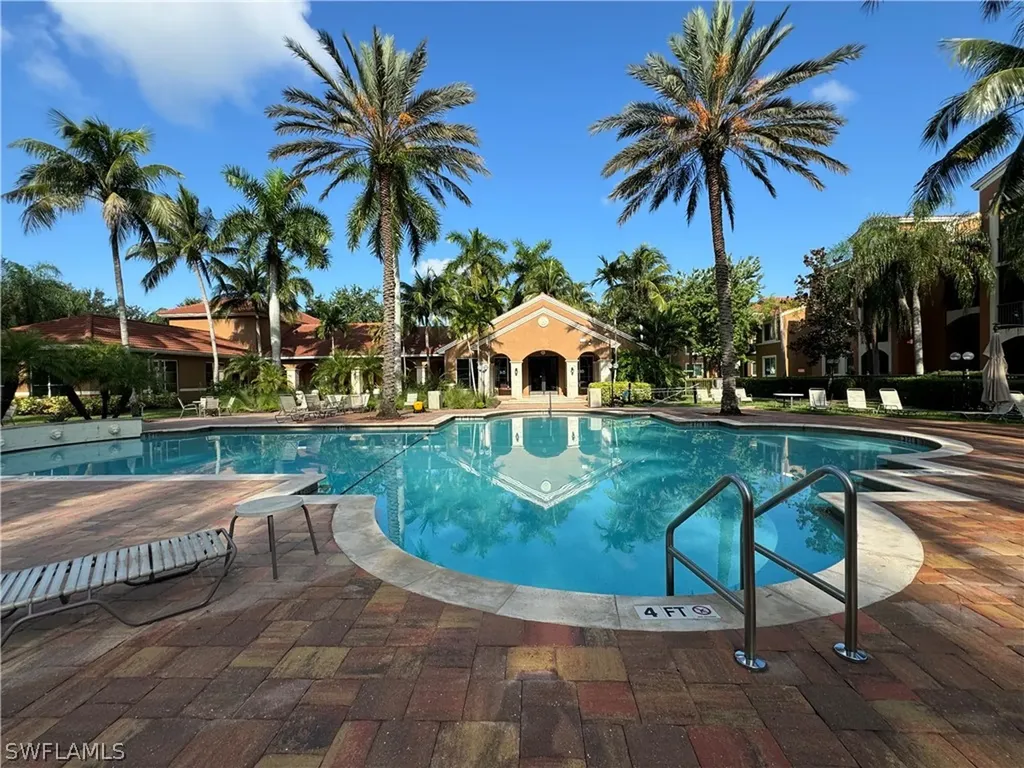 1200 Reserve Way Naples FL 34105