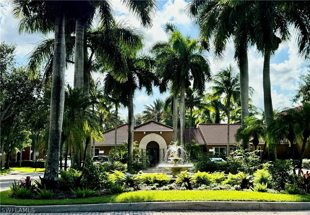 1200 Reserve Way Naples FL 34105