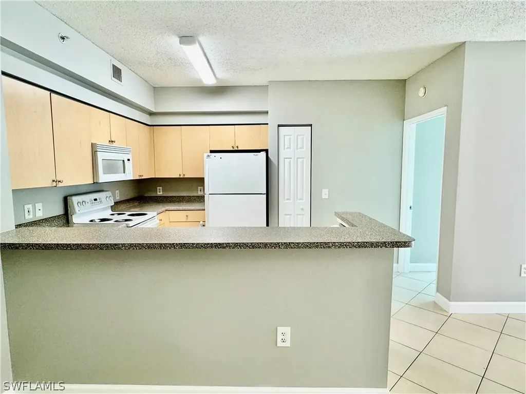 1200 Reserve Way Naples FL 34105