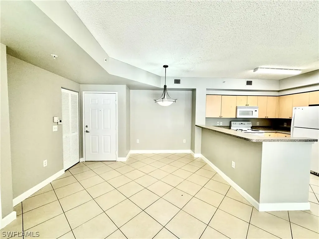 1200 Reserve Way Naples FL 34105