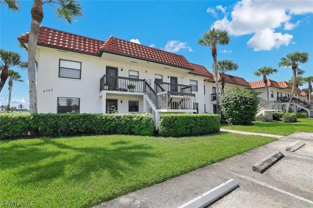 4346 27th Court SW Naples FL 34116