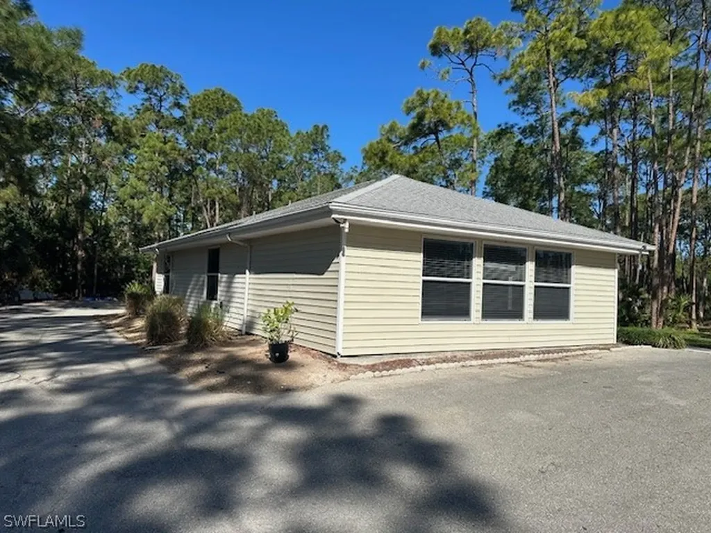 25168 Pinson Drive Bonita Springs FL 34135