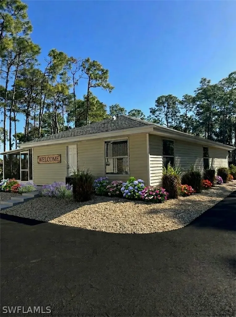 25168 Pinson Drive Bonita Springs FL 34135