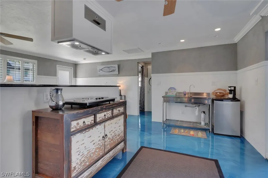 1293 Rainbow Court Naples FL 34110