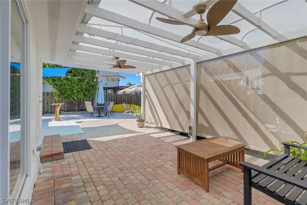 1293 Rainbow Court Naples FL 34110