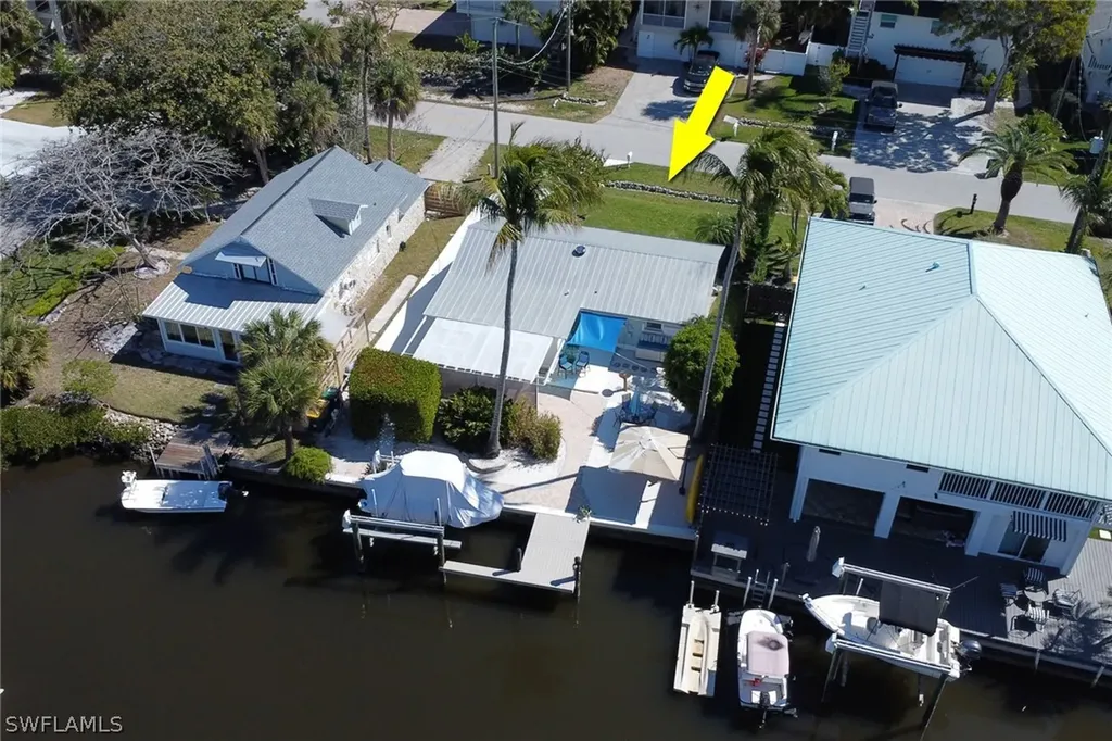1293 Rainbow Court Naples FL 34110